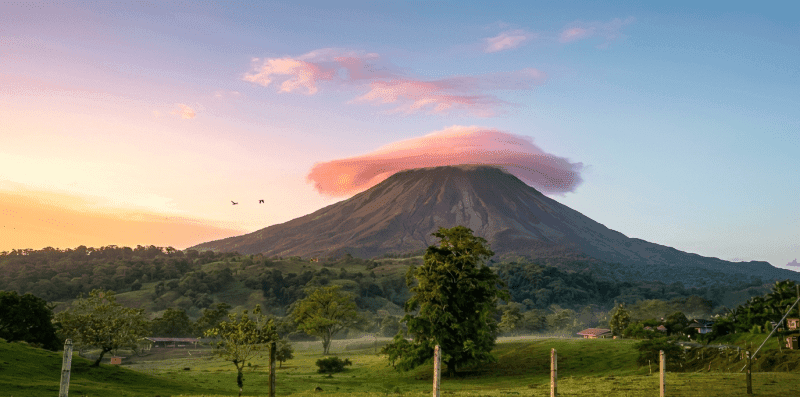 SJO Airport to La Fortuna Shuttle: Complete Guide (2026)